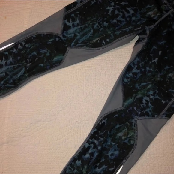 Lululemon Leggings - Picture 3 of 8